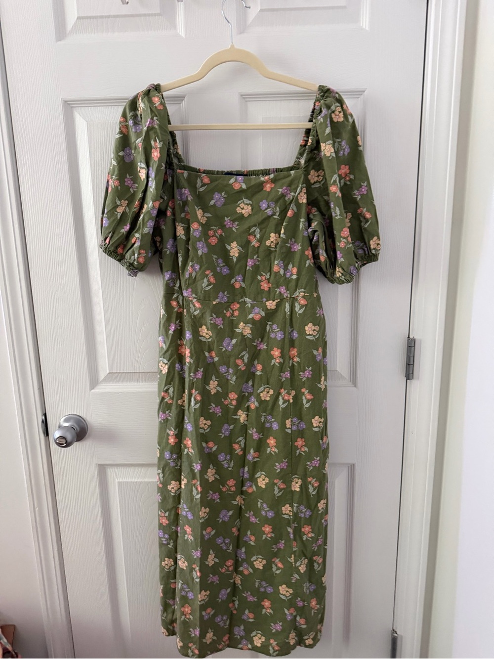 Princess Highway Olive Floral Puff-Sleeve Midi Dress